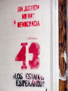 1 Jahr Ayotzinapa, Aktion in San Cristóbal de las Casas, Chiapas © SIPAZ