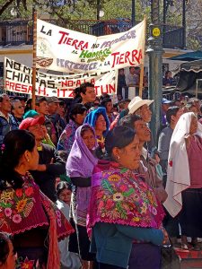 Peregrinación del Pueblo Creyente en San Cristóbal de Las Casas, Chiapas. Enero de 2016 © SIPAZ
