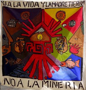 Bannière contre l'exploitation minière, Oaxaca © SIPAZ 2016 