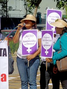 Mobilisation contre les féminicides au Oaxaca © SIPAZ Archive de 2013