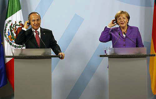 German Chancellor Angela Merkel and the President of Mexico Felipe Calderon © La Jornada, México
