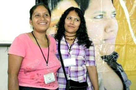 Inés Fernández y Valentina Rosendo en el aniversario del Centro de Derechos Humanos de la Montaña Tlachinollan © SIPAZ