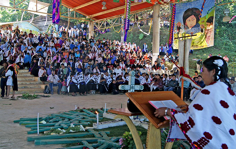 13th anniversary of the Acteal Massacre, Chenalhó, December 2010 © Friar Bartolomé de las Casas Human Rights Center