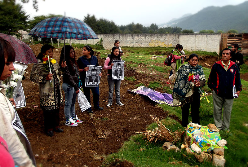 Mobilization against the murder of Itzel © SIPAZ