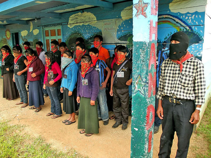 Zapatista autonomous high school, during the “little school,” August 2013 © SIPAZ