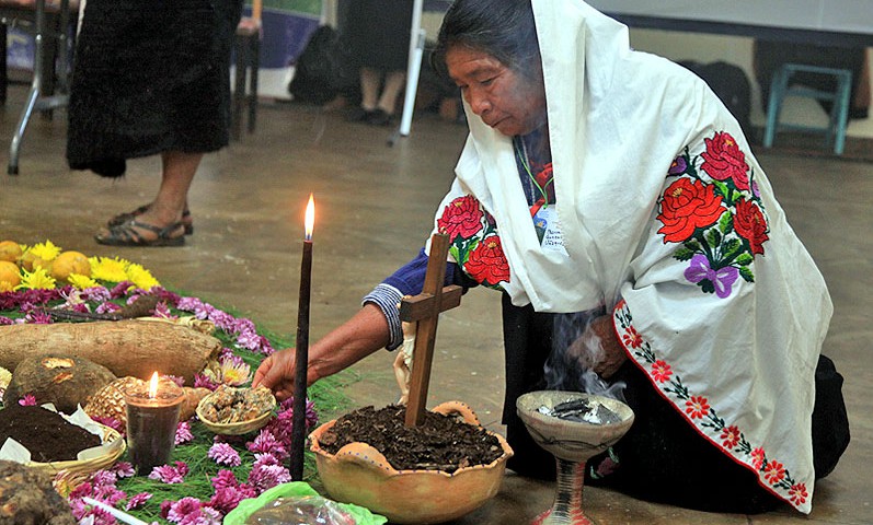 Autel pendant le Congrès du Diocèse de la Madre Tierra, janvier 2014 © Diocèse de San Cristóbal de Las Casas