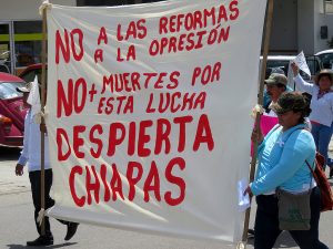 Pilgrimage of the Believing People in solidarity with the teachers' movement in Tuxtla Gutierrez, Chiapas © SIPAZ