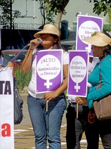 Mobilization against femicides in Oaxaca © SIPAZ Archive, 2013