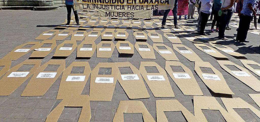 Mobilization against femicides in Oaxaca © SIPAZ Archive, 2013