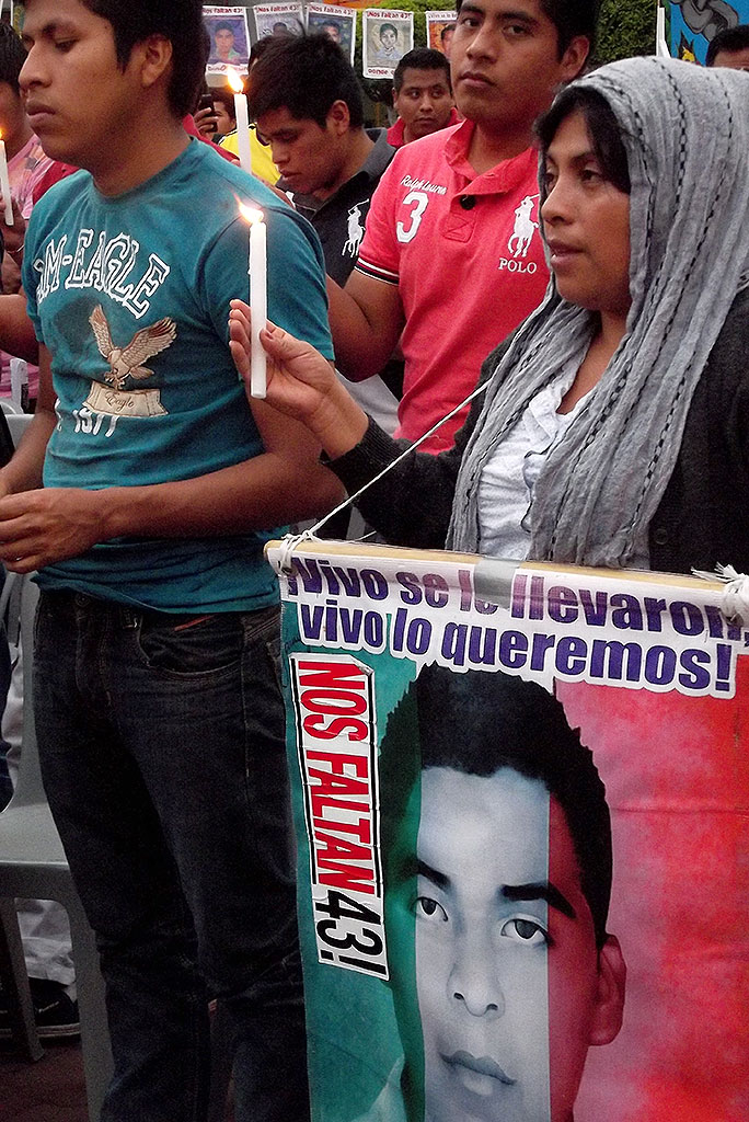Mobilisierung zum Fall Ayotzinapa © SIPAZ Archiv