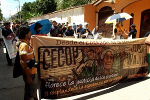 Lutte du CECOP présente dans le cadre de l’anniversaire de Tlachinollan en 2018 © SIPAZ