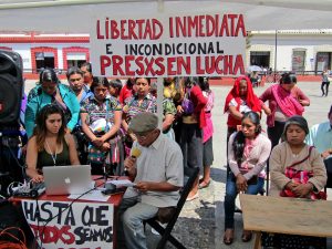 Press conference of relatives and solidarity of prisoners on hunger strike © SIPAZ