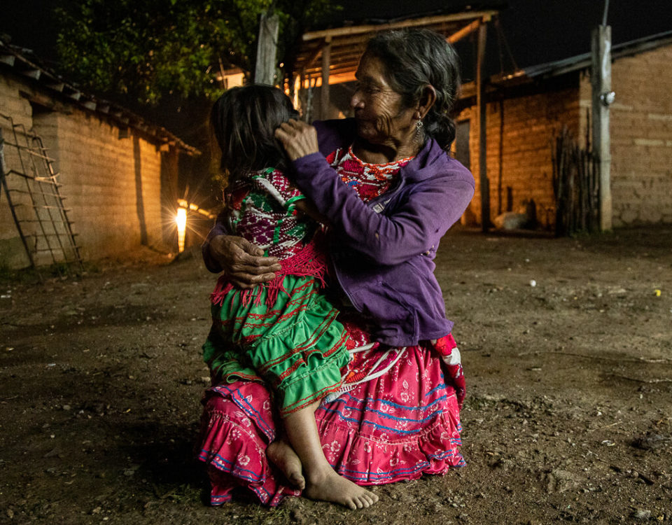 Campaign "Help us to make more indigenous women of the Mountain free of violence" © Tlachinollan