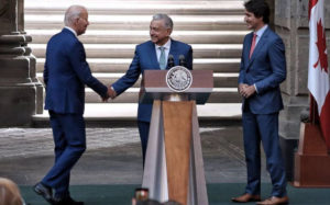 Joe Biden, Andrés Manuel López Obrador y Justin Trudeau - Xª Cumbre de líderes de América del Norte © El Sol de México